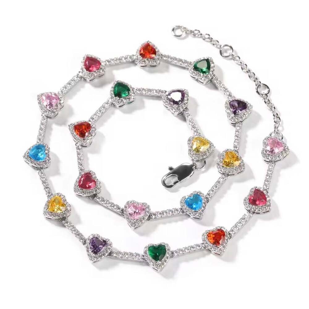 Multi Coloured Heart Shaped Necklaceheart A 60 F - Picture 3 of 3
